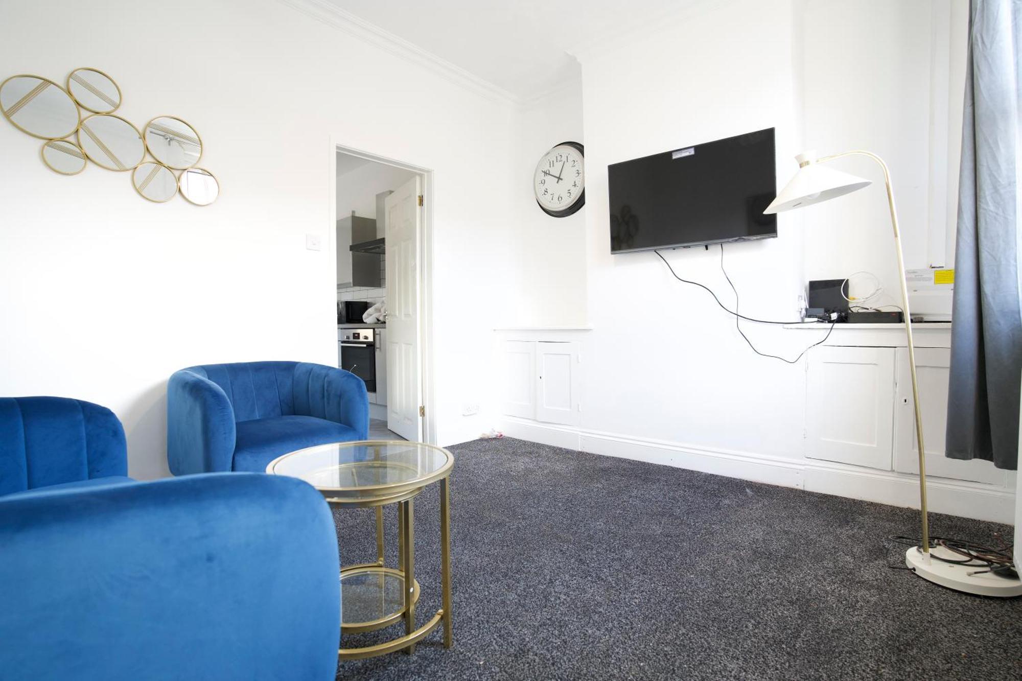 Apartment Modern 3bed In *